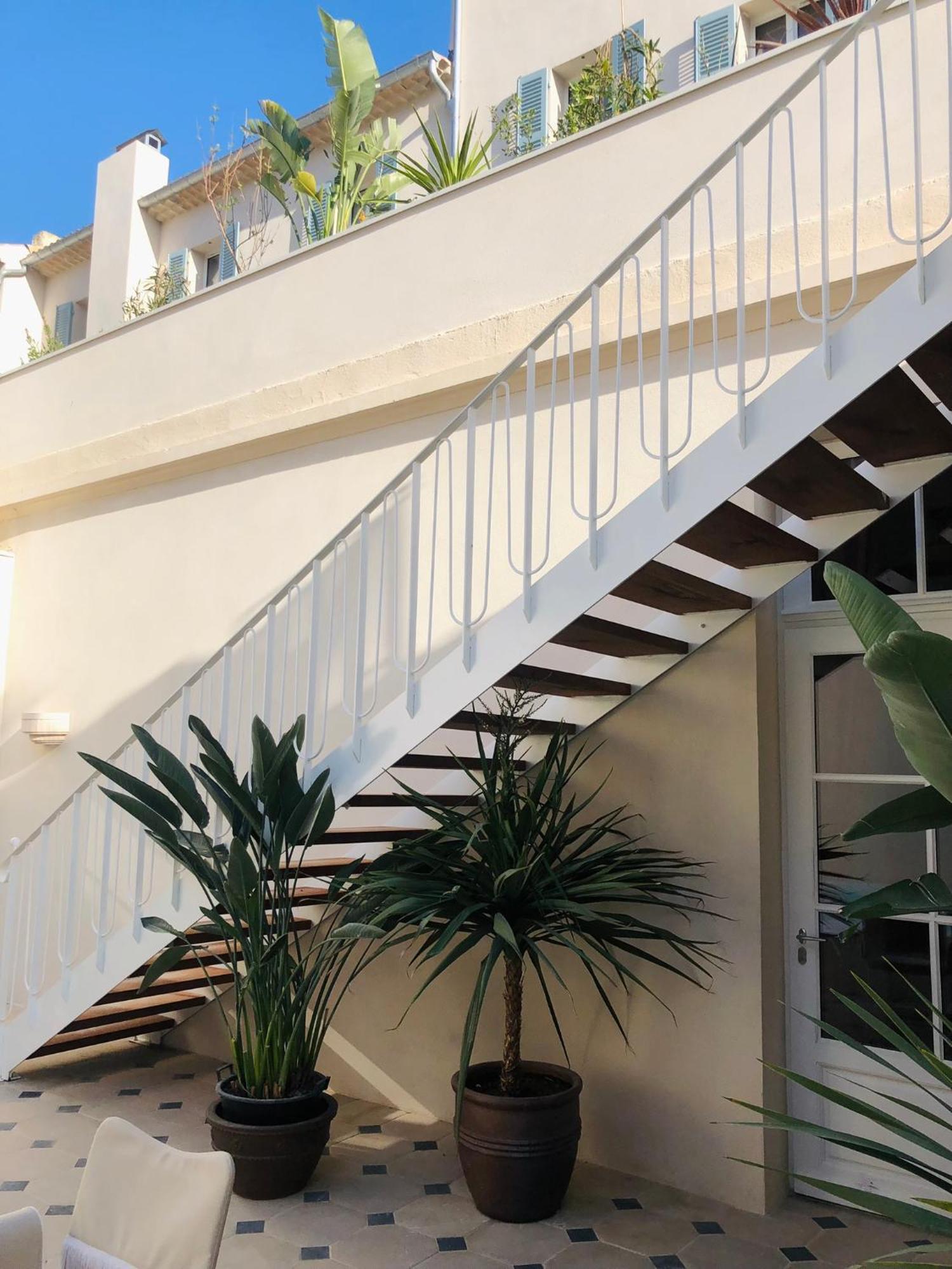 Hotel Lilou Hyères Exterior foto